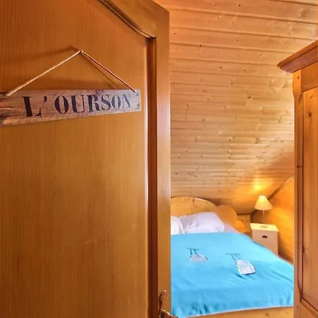 Alpesi faház Les Brimbelles Avec Jacuzzi