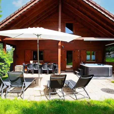Alpesi faház Les Brimbelles Avec Jacuzzi