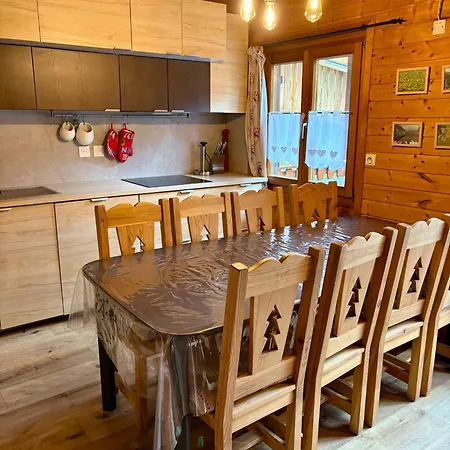 Les Brimbelles Avec Jacuzzi Horská chata