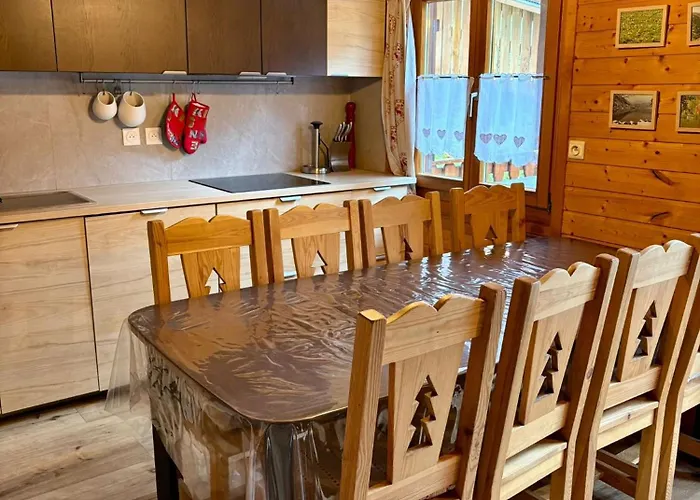 Les Brimbelles Avec Jacuzzi Horská chata